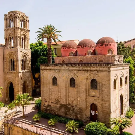 Porta Vicari With View In Downtown * Palermo